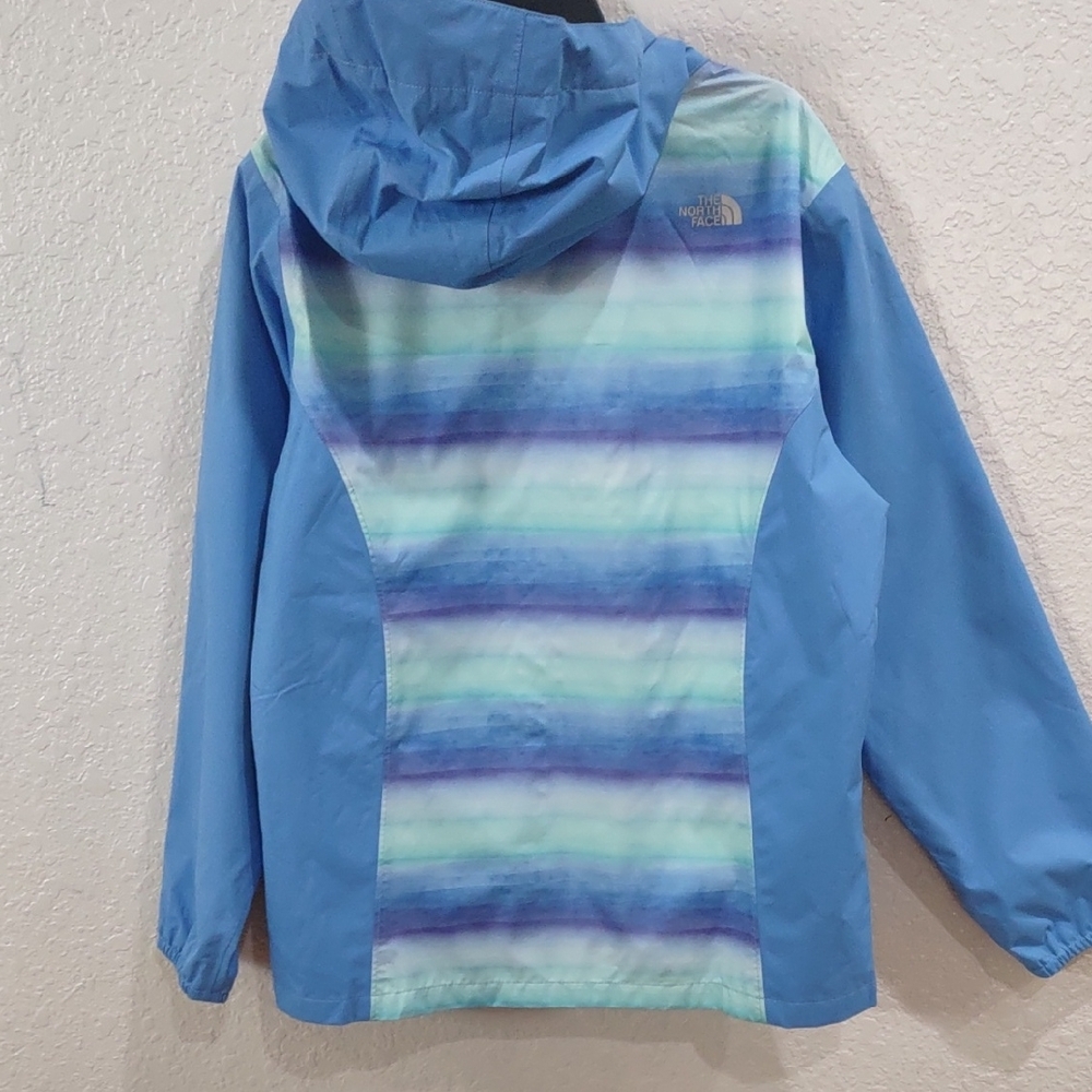 THE NORTH FACE Blue and Green Hooded Jacket - Picture 6 of 16